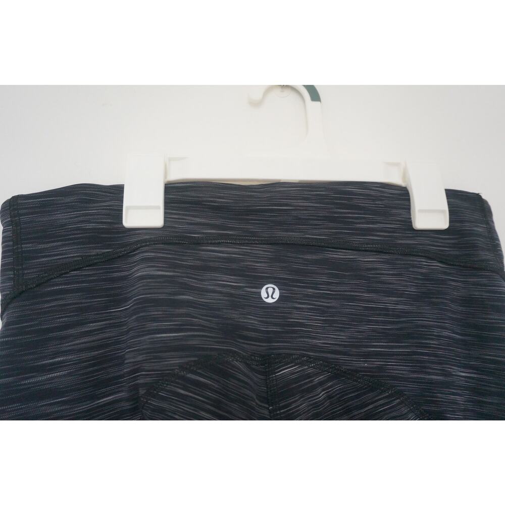 Lululemon Leggings Size 10 EUC - Picture 6 of 8
